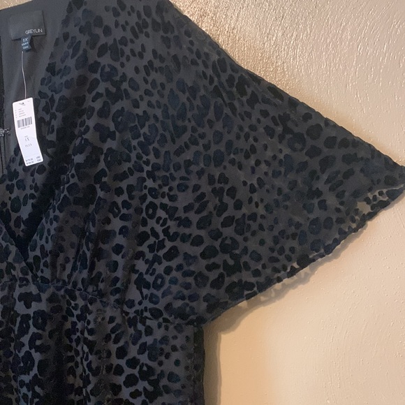 Anthropologie Greylin 1X velvet velour jumpsuit pockets butterfly sleeves - Picture 11 of 11